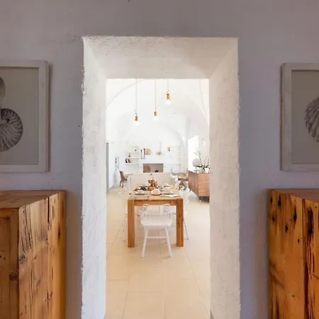 Villa Chiaraluce Вилла *